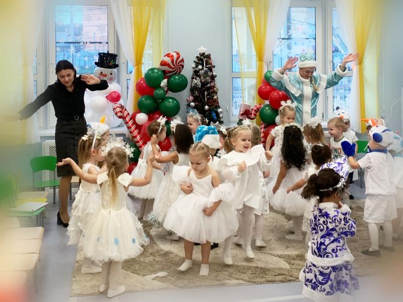 Новогодний праздник в группе № 1