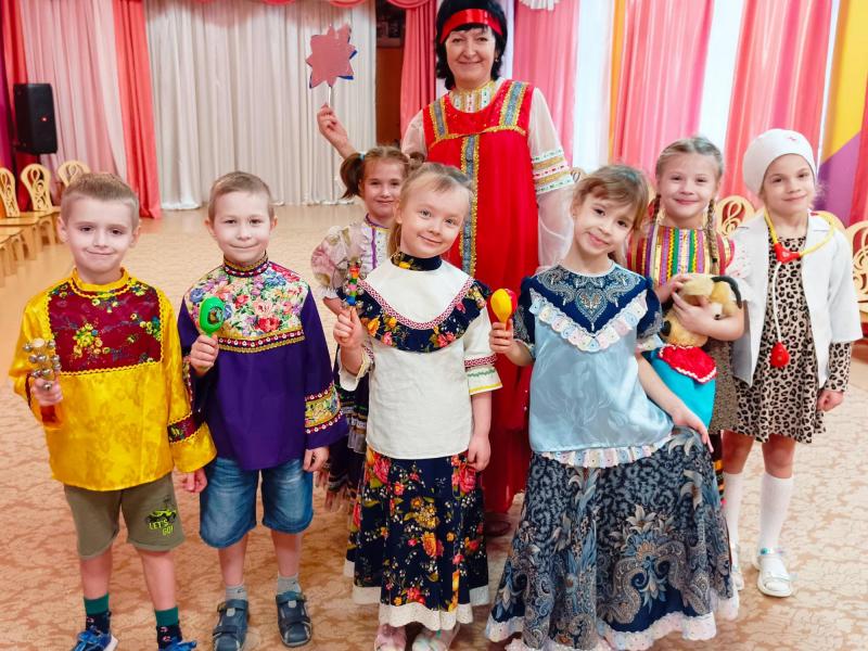 Святочные гуляния