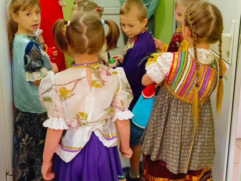 Святочные гуляния