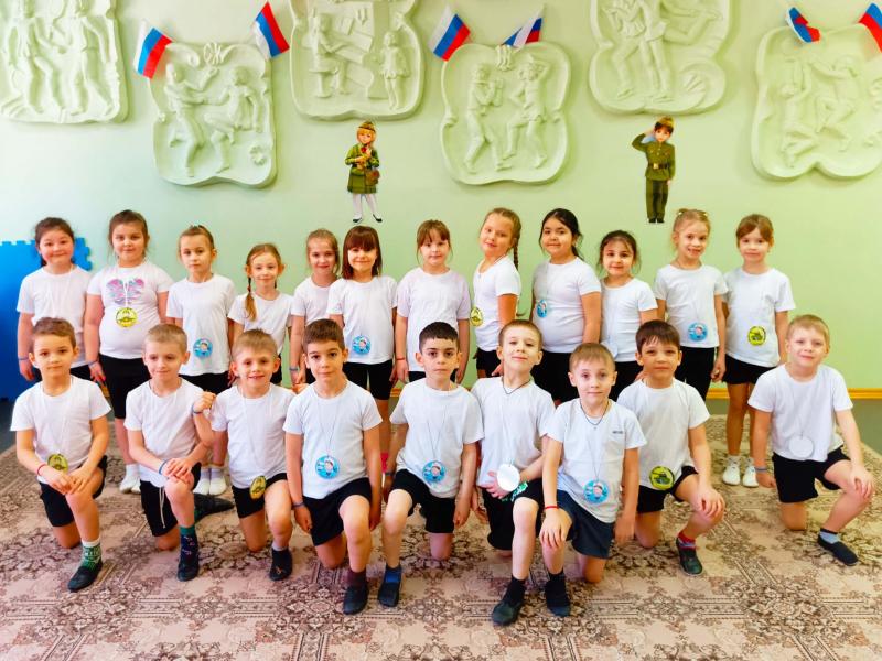 Спортивное развлечение к 23 февраля в группе № 11