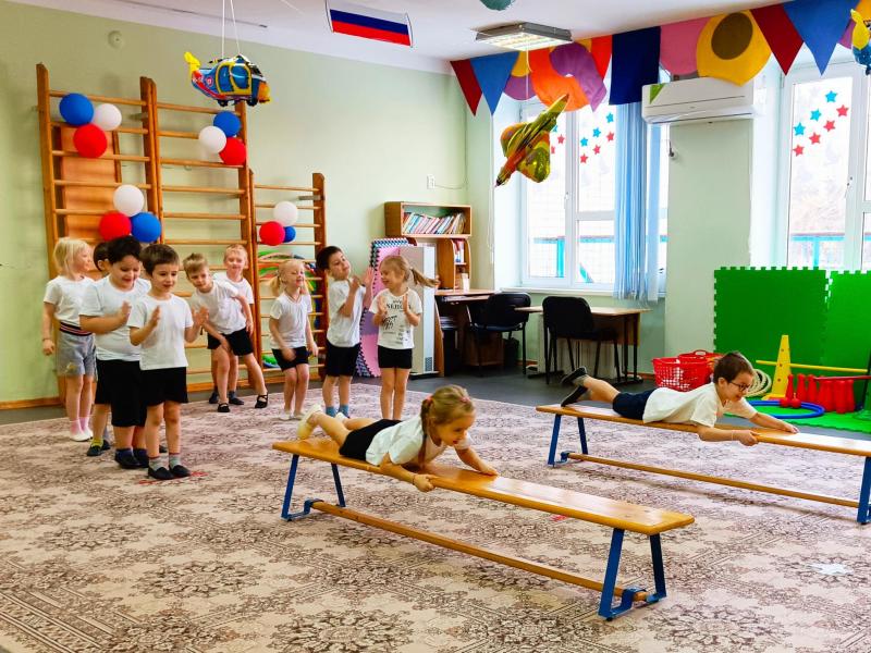 Спортивное развлечение к 23 февраля в группе № 6