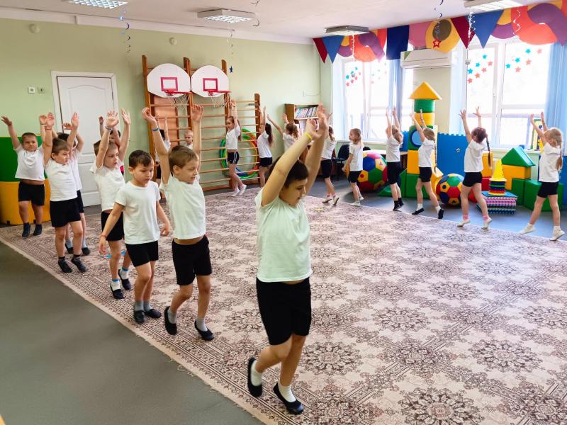 Спортивный праздник, посвящённый Дню космонавтики в 12 группе