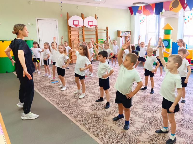Спортивный праздник, посвящённый Дню космонавтики в 12 группе