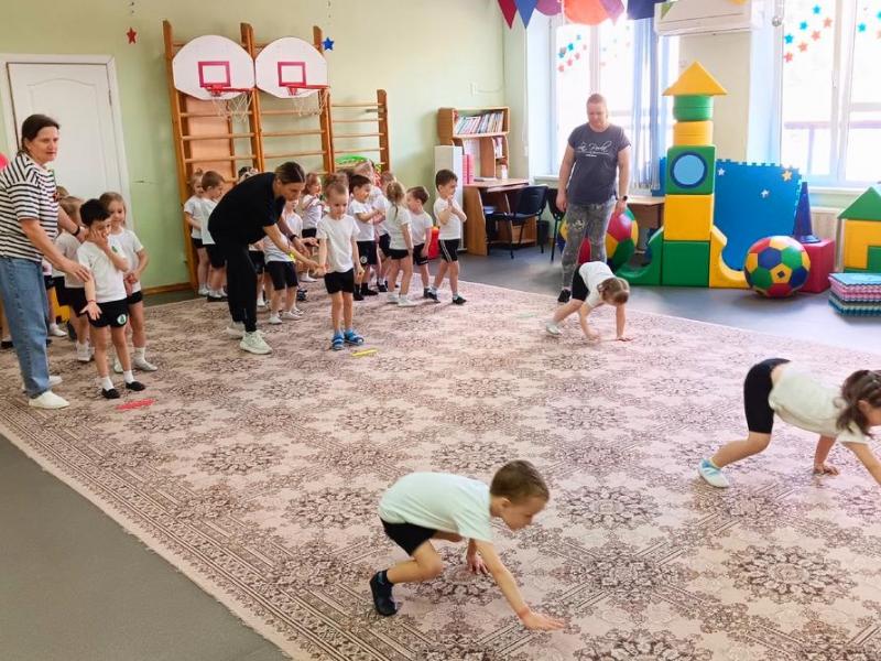 Спортивный праздник, посвящённый Дню космонавтики в 9 группе