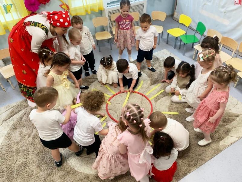 Праздник к 8 марта в группе № 1