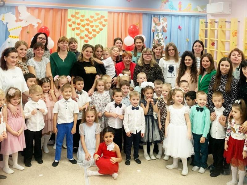 «День матери» 4 группа