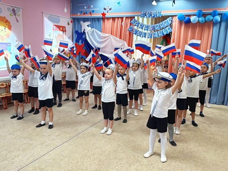 Спортивное развлечение к 23 февраля в группе № 4