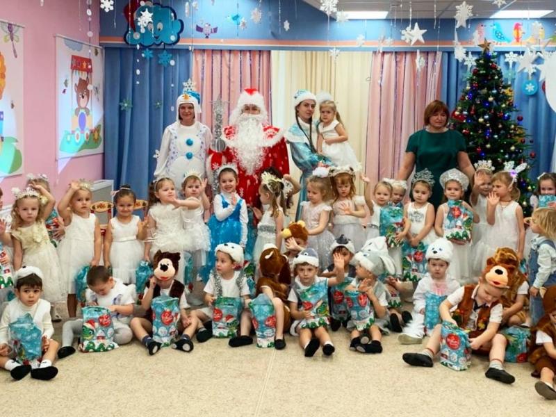 Новогодний утренник в группе № 2